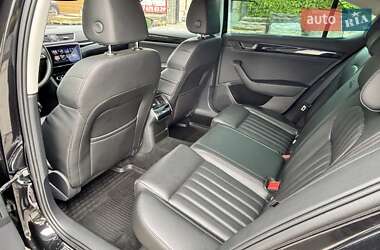 Ліфтбек Skoda Superb 2018 в 