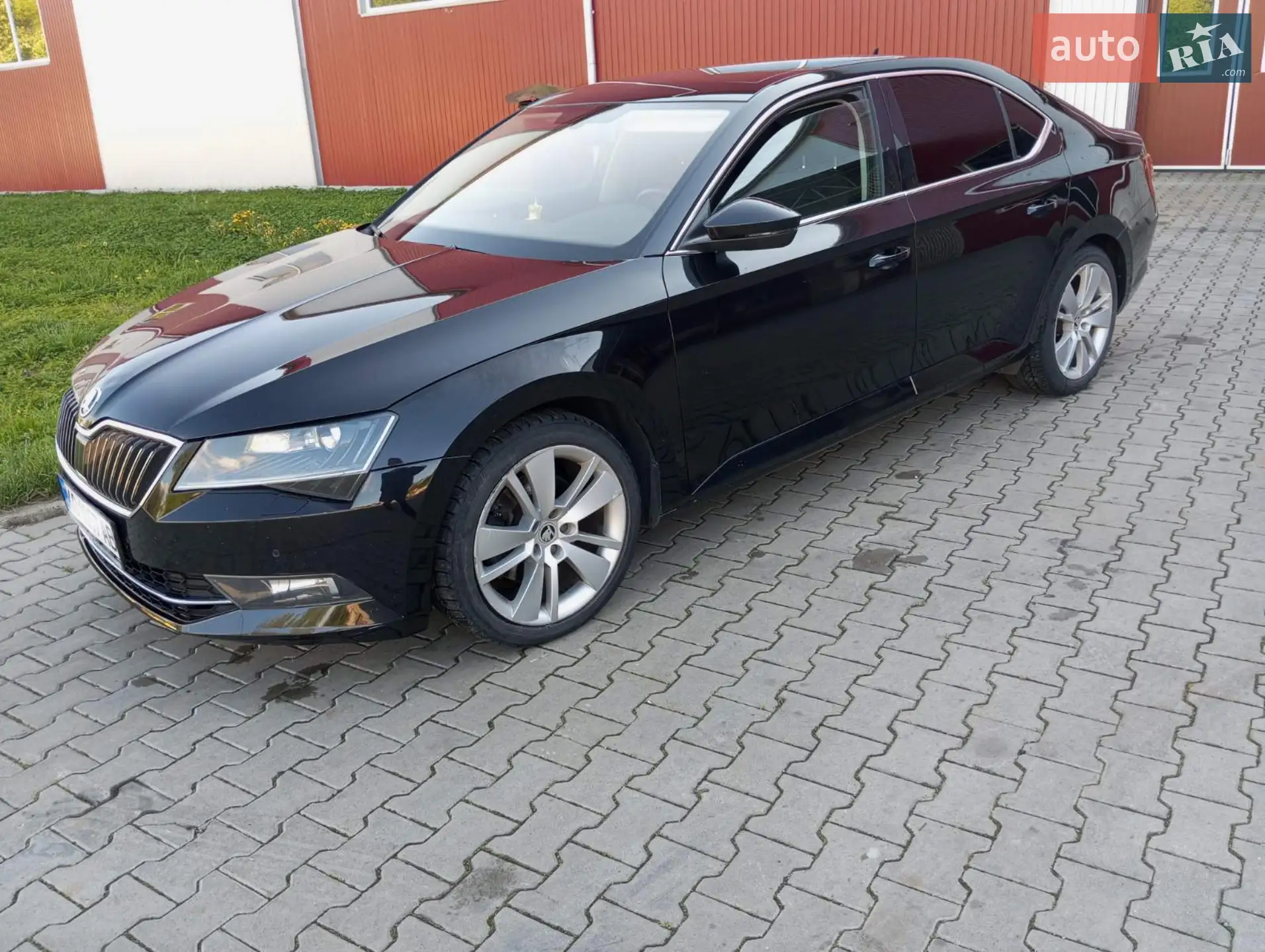 2015 Skoda Superb - мініатюра 12