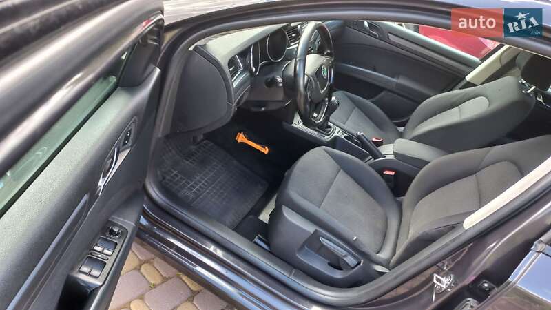 Універсал Skoda Superb 2011 в Рівному