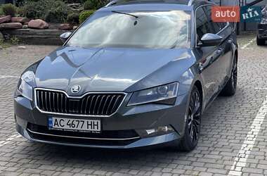 Універсал Skoda Superb 2019 в Луцьку