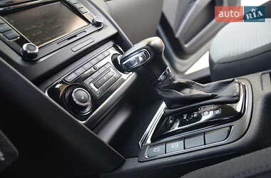 Лифтбек Skoda Superb 2011 в 