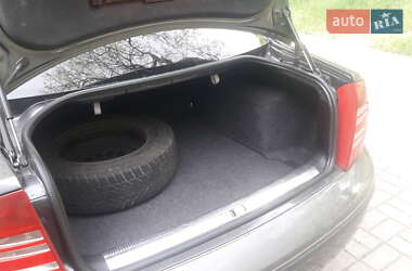 Лифтбек Skoda Superb 2005 в 