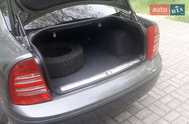 Лифтбек Skoda Superb 2005 в 