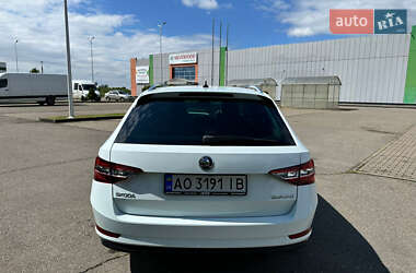 Универсал Skoda Superb 2017 в 