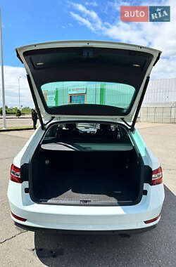 Универсал Skoda Superb 2017 в 