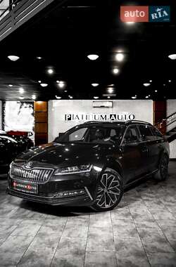 Универсал Skoda Superb 2020 в 