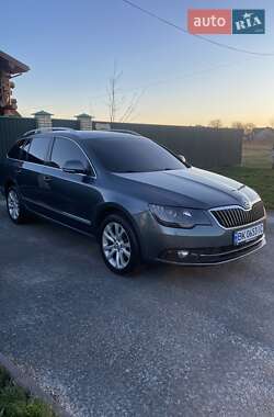 Универсал Skoda Superb 2014 в 