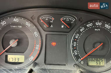 Лифтбек Skoda Superb 2005 в 