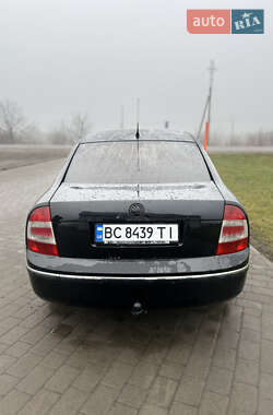 Лифтбек Skoda Superb 2007 в 