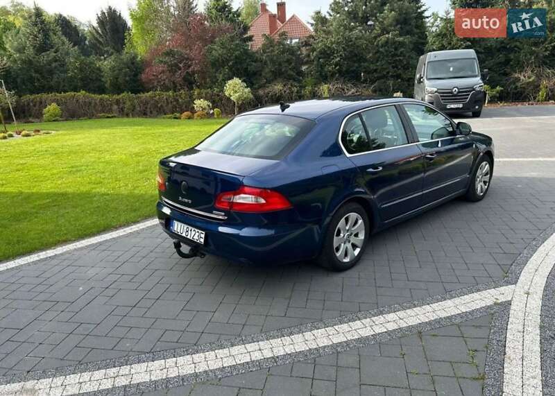 Ліфтбек Skoda Superb 2011 в Хмельницькому