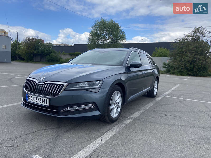 Універсал Skoda Superb 2019 в Києві
