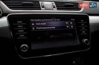 Лифтбек Skoda Superb 2020 в 