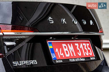 Лифтбек Skoda Superb 2020 в 