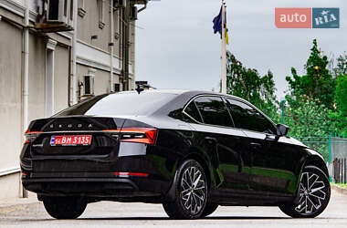 Лифтбек Skoda Superb 2020 в 