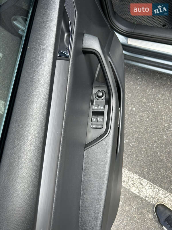 Універсал Skoda Superb 2018 в Києві