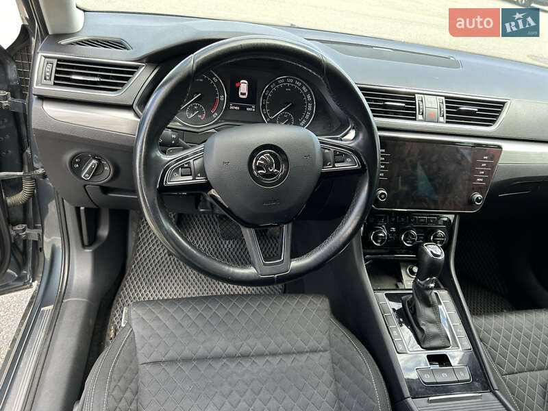 Універсал Skoda Superb 2018 в Києві