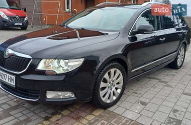 Універсал Skoda Superb 2011 в 