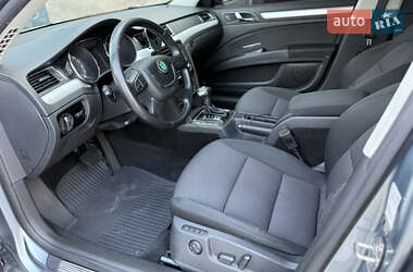 Універсал Skoda Superb 2010 в 