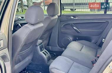 Лифтбек Skoda Superb 2005 в 