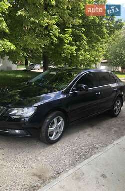 Ліфтбек Skoda Superb 2013 в 