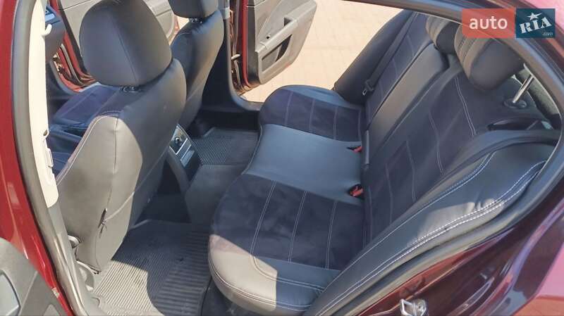 Лифтбек Skoda Superb 2009 в Краматорске