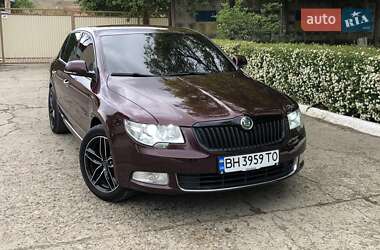Лифтбек Skoda Superb 2009 в 
