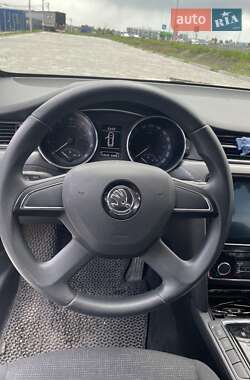 Універсал Skoda Superb 2014 в 