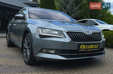 Ліфтбек Skoda Superb 2018 в Львові