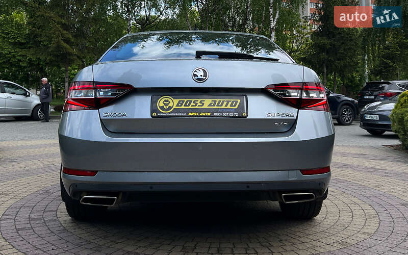 Лифтбек Skoda Superb 2018 в Львове