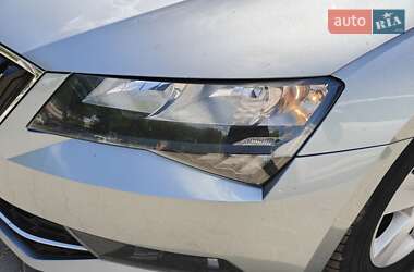 Універсал Skoda Superb 2016 в 