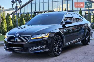 Ліфтбек Skoda Superb 2019 в 