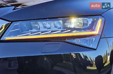 Ліфтбек Skoda Superb 2019 в 