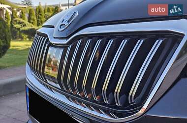 Ліфтбек Skoda Superb 2019 в 