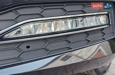 Ліфтбек Skoda Superb 2019 в 