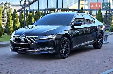 Ліфтбек Skoda Superb 2019 в 