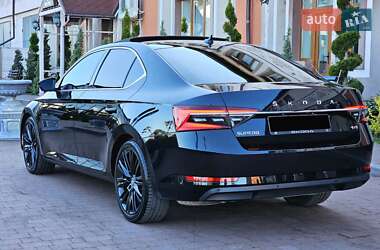 Ліфтбек Skoda Superb 2019 в 