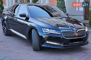 Ліфтбек Skoda Superb 2019 в 