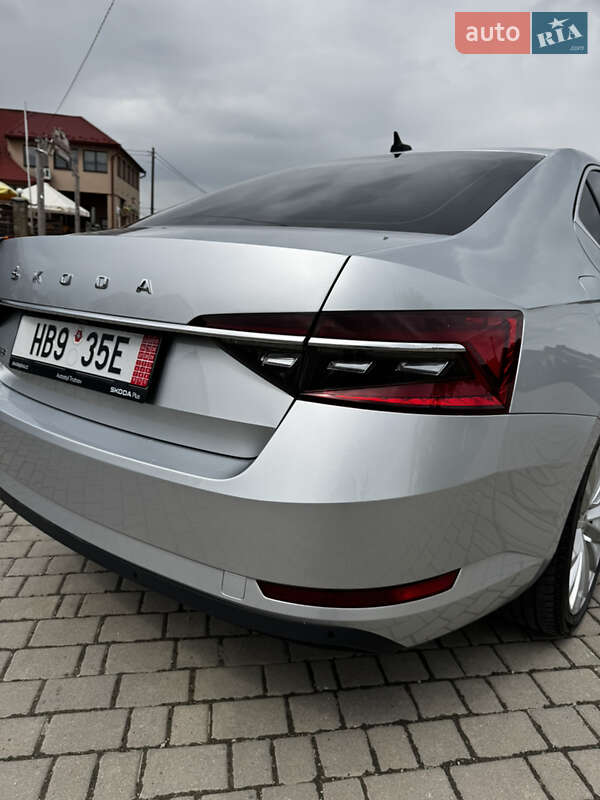 Лифтбек Skoda Superb 2020 в Ивано-Франковске