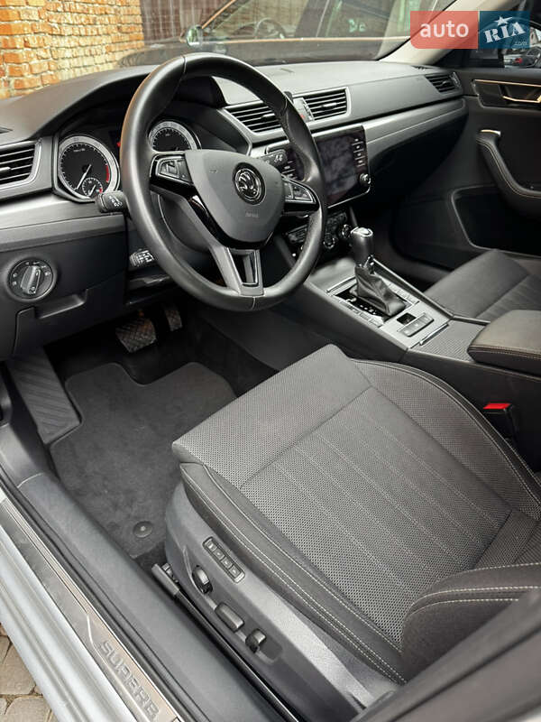 Лифтбек Skoda Superb 2020 в Ивано-Франковске