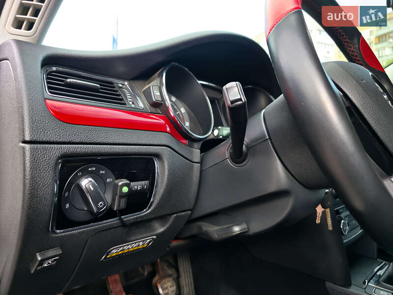 Универсал Skoda Superb 2013 в Киеве