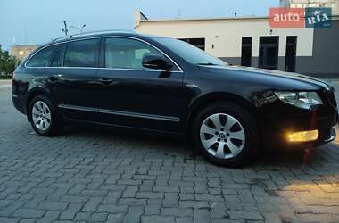 Универсал Skoda Superb 2012 в 