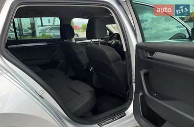 Універсал Skoda Superb 2018 в 
