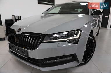 Ліфтбек Skoda Superb 2021 в 