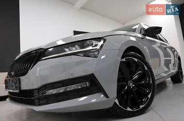 Ліфтбек Skoda Superb 2021 в 