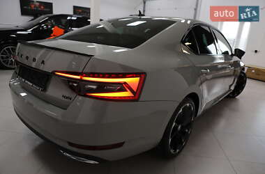 Ліфтбек Skoda Superb 2021 в 