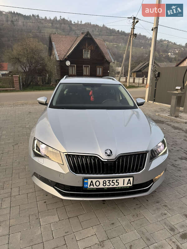 Универсал Skoda Superb 2018 в Рахове фото 17 Универсал Skoda Superb 2018 в Рахове