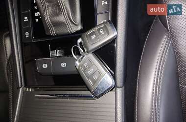 Универсал Skoda Superb 2018 в 