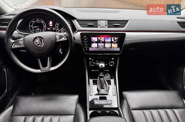 Ліфтбек Skoda Superb 2019 в 