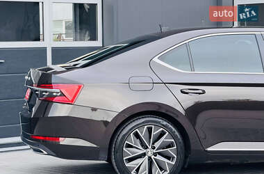 Ліфтбек Skoda Superb 2020 в 