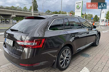 Универсал Skoda Superb 2016 в 